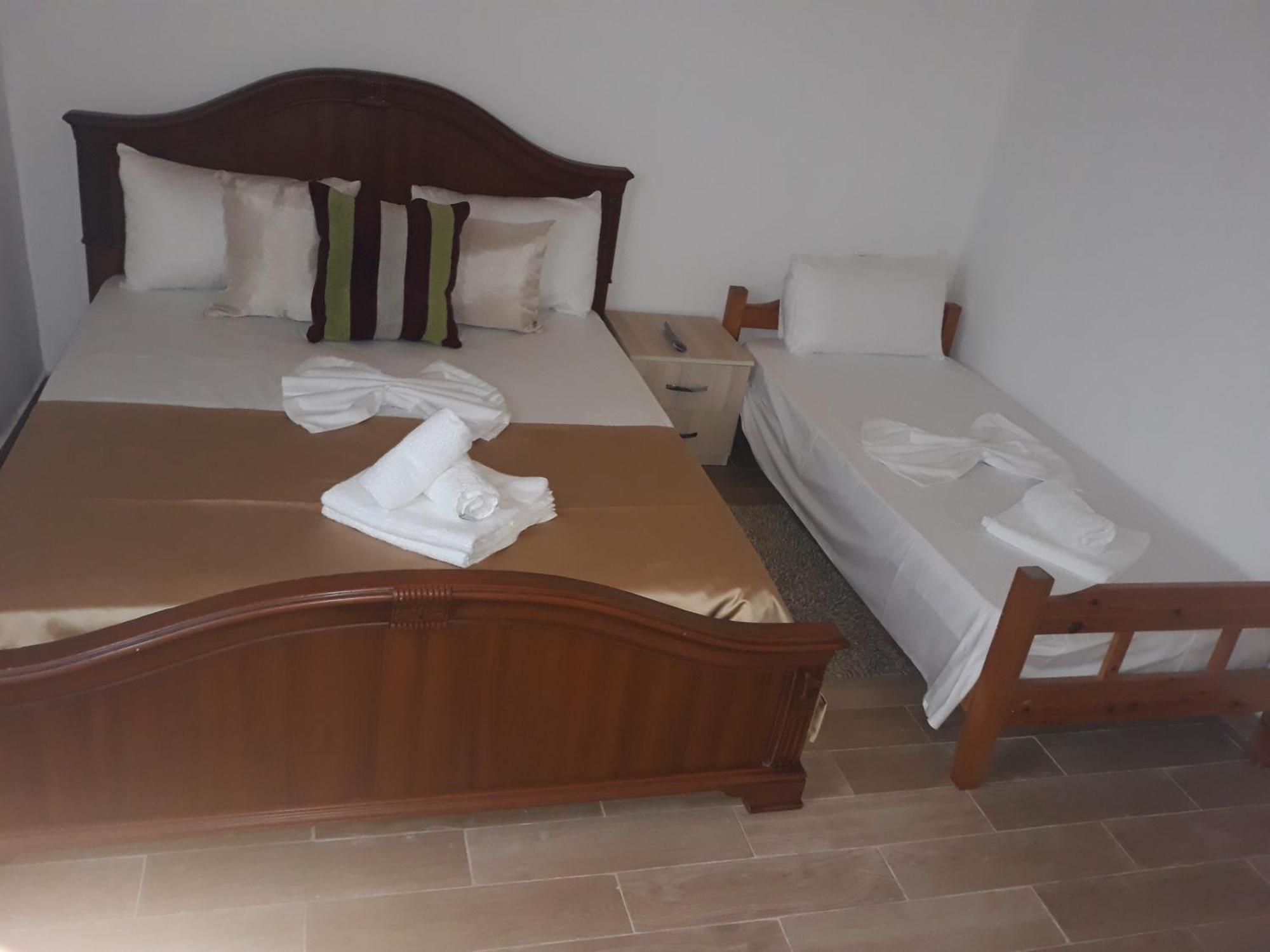 Vila Disha Tirana Pokoj fotografie
